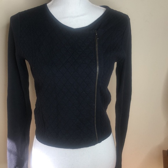 Elle Quilted Moto Zip Sweater / Jacket     H143 - Picture 2 of 8